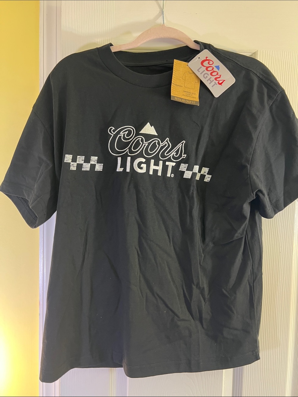 Coors Light Men's Short Sleeve Logo Tee in Black